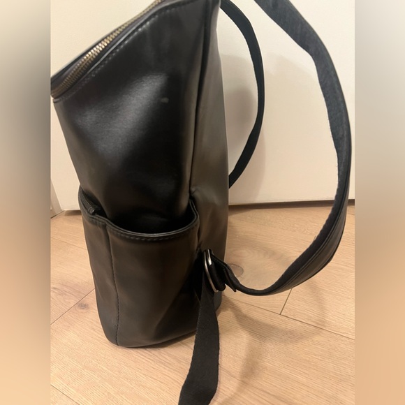 Matt and Nat Backpack - Picture 6 of 6